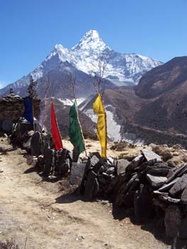 AmaDablamTrek