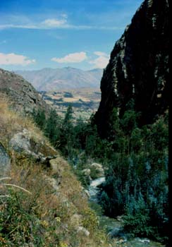 andes_water2village